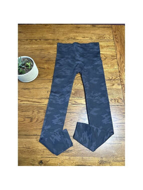 SPANX Camo Leggings Pants Gray Black Casual L53 Women's XLarge